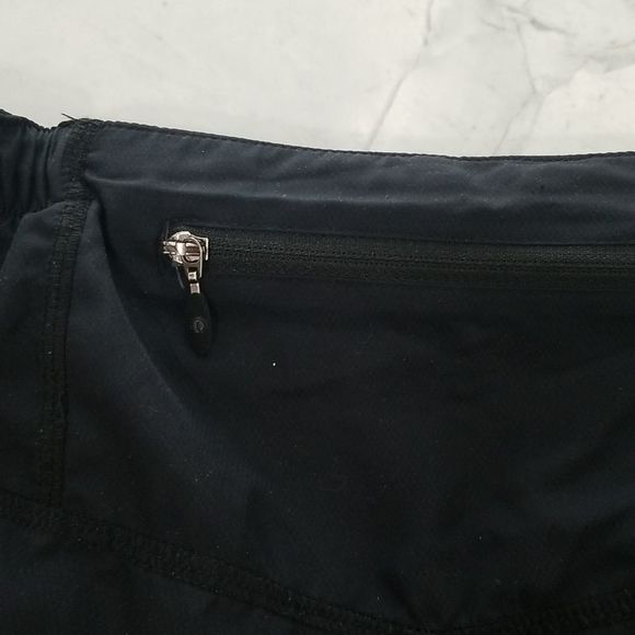 PEARL Izumi Elite Series, running shorts, size large, black, inner pants - Picture 8 of 13